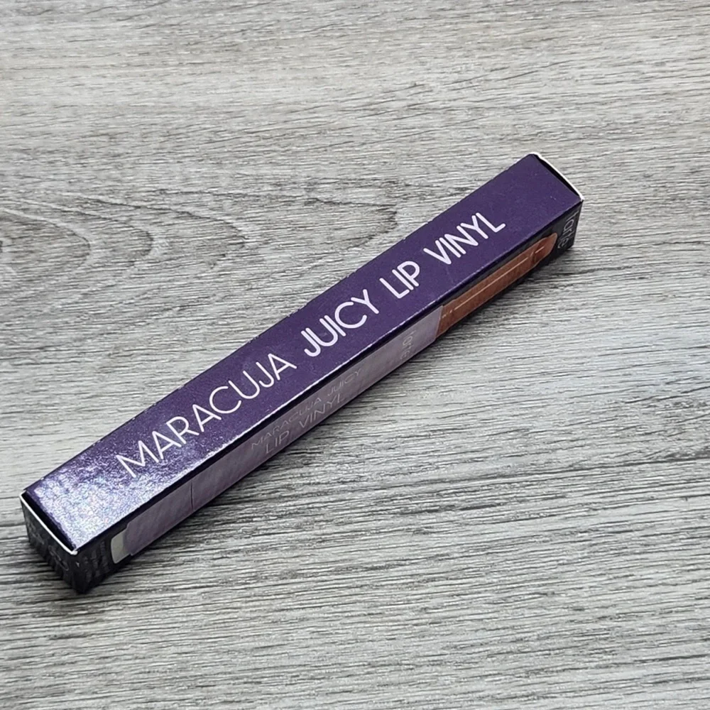 Tarte Maracuja Juicy Lip Vinyl (SHIMMERING COCONUT) Full Size NIB 2.7 g/.095 oz